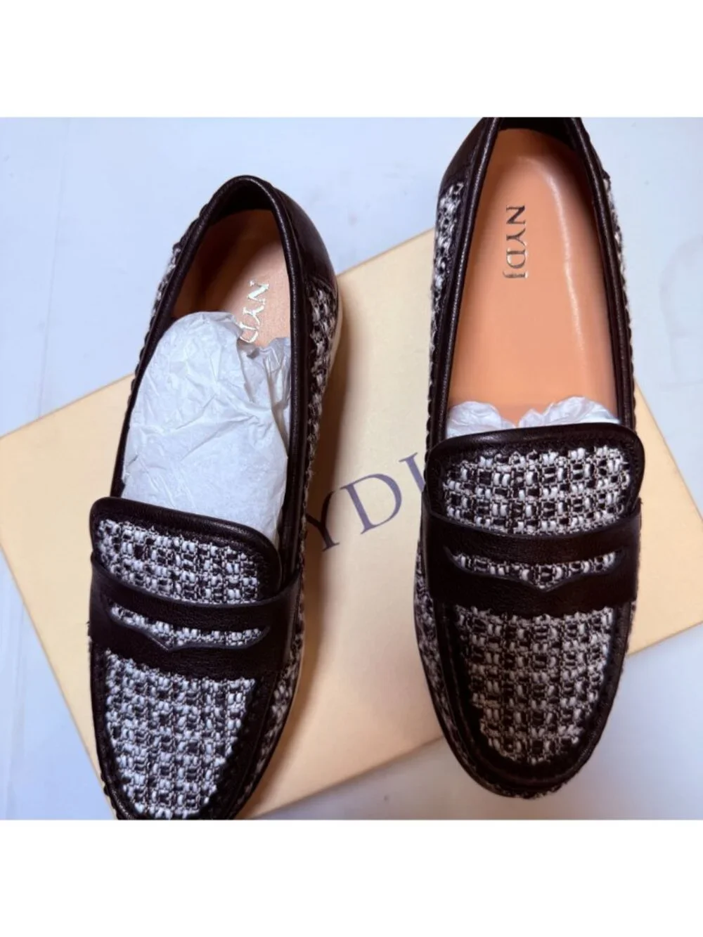 NYDJ Women's Owens Loafers in Black and White Size 8.5 - Picture 3 of 7